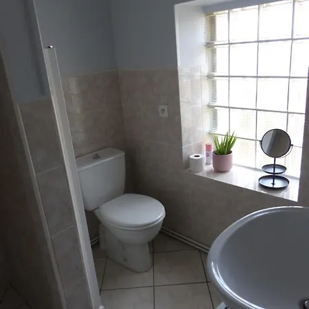 Jolie Maison Pour 4 A 6 Personnes Ellon Exterior photo